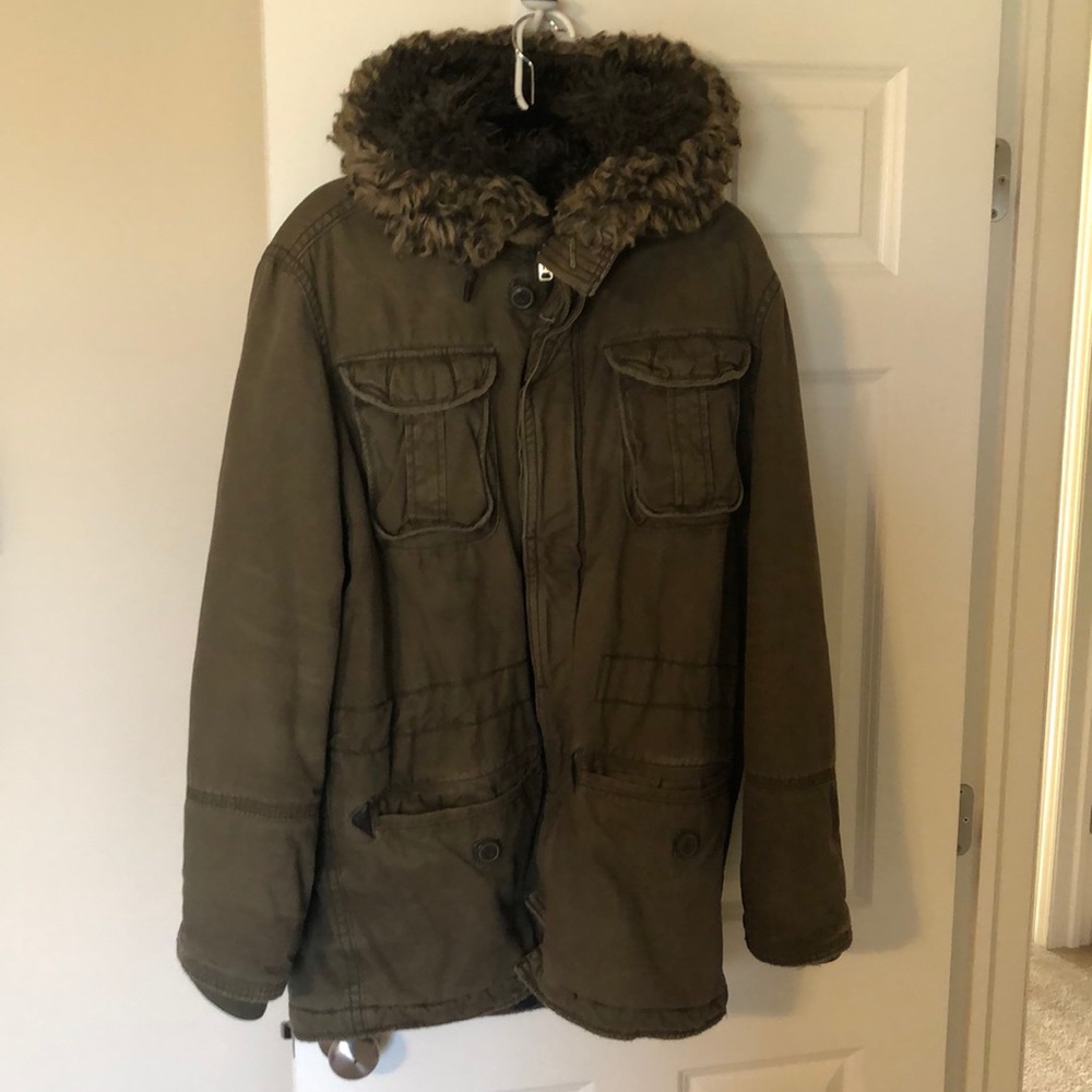 American Eagle men’s parka
